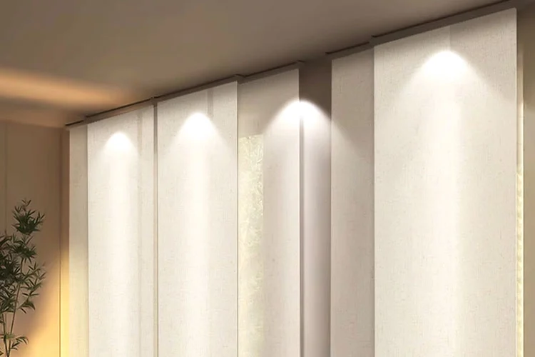 Deco โปร่งแสง
